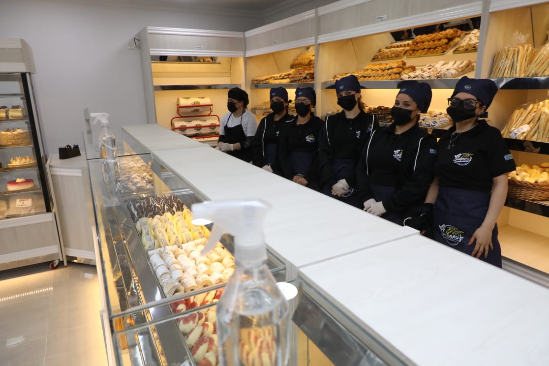 Inauguraron la panadería “Sabores Argentinos” en Avellaneda