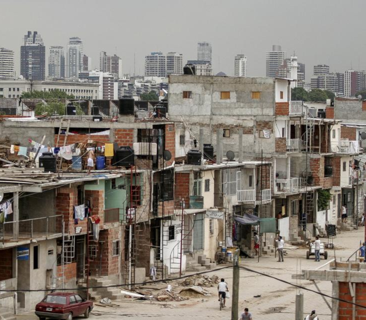 Déficit habitacional en Argentina y la discriminación a familias con niñes