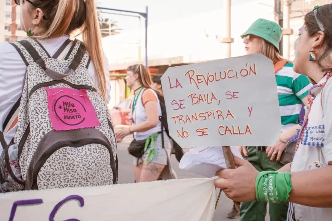 Denuncian persecución, hostigamiento y violencia de género en San Luis